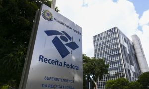 Superintendência Da Receita Federal, Em Brasília.